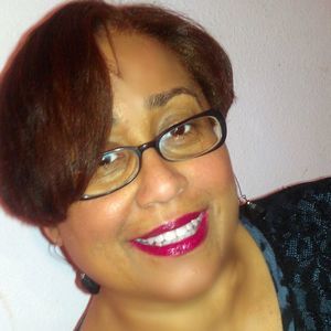 Meet your Posher, Beverly